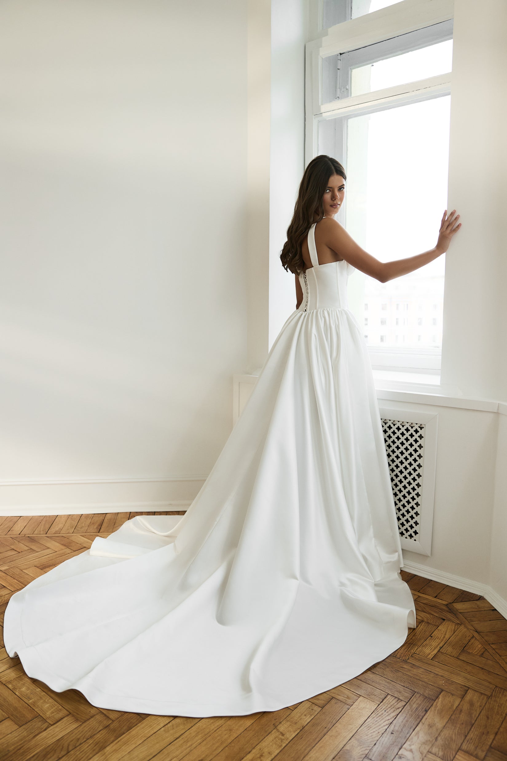 Wedding dress LEONA