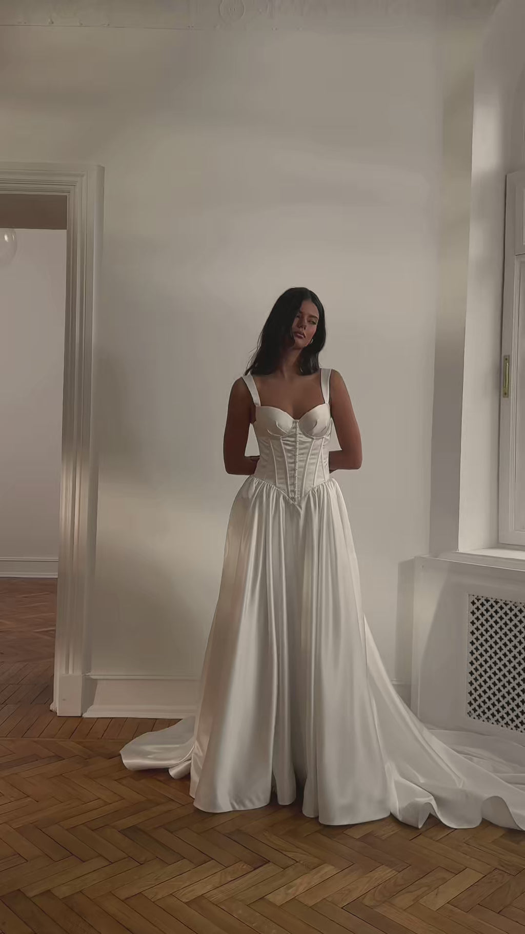 Wedding dress LEONA